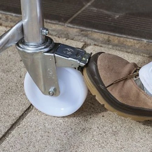 Échafaudage pliant Tubesca-Comabi T-ONE 155 4 Échafaudage pliant Tubesca-Comabi T-ONE 155 – Image 2